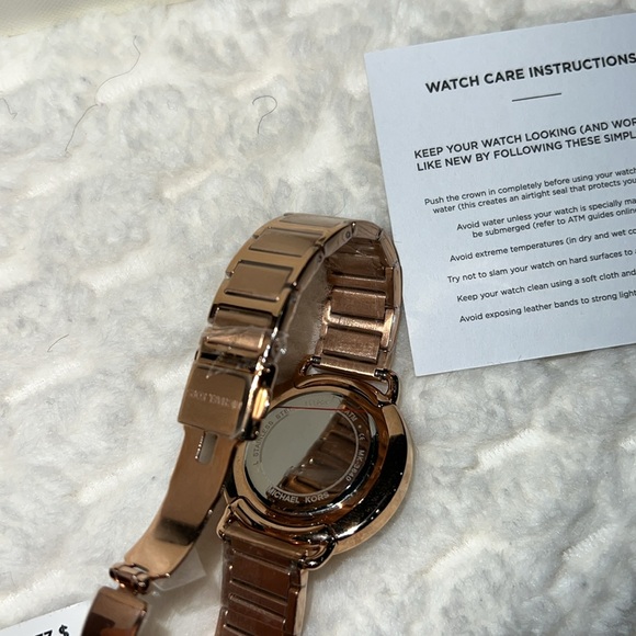 Michael Kors watch-Authentic-NIB - Picture 9 of 10